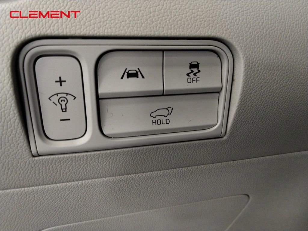 Used 2022 Kia Sorento EX image 16