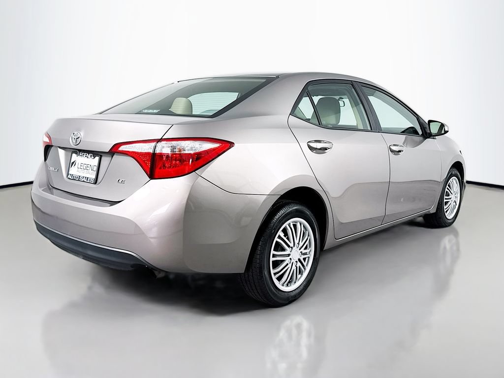Used 2016 Toyota Corolla LE FWD image 5