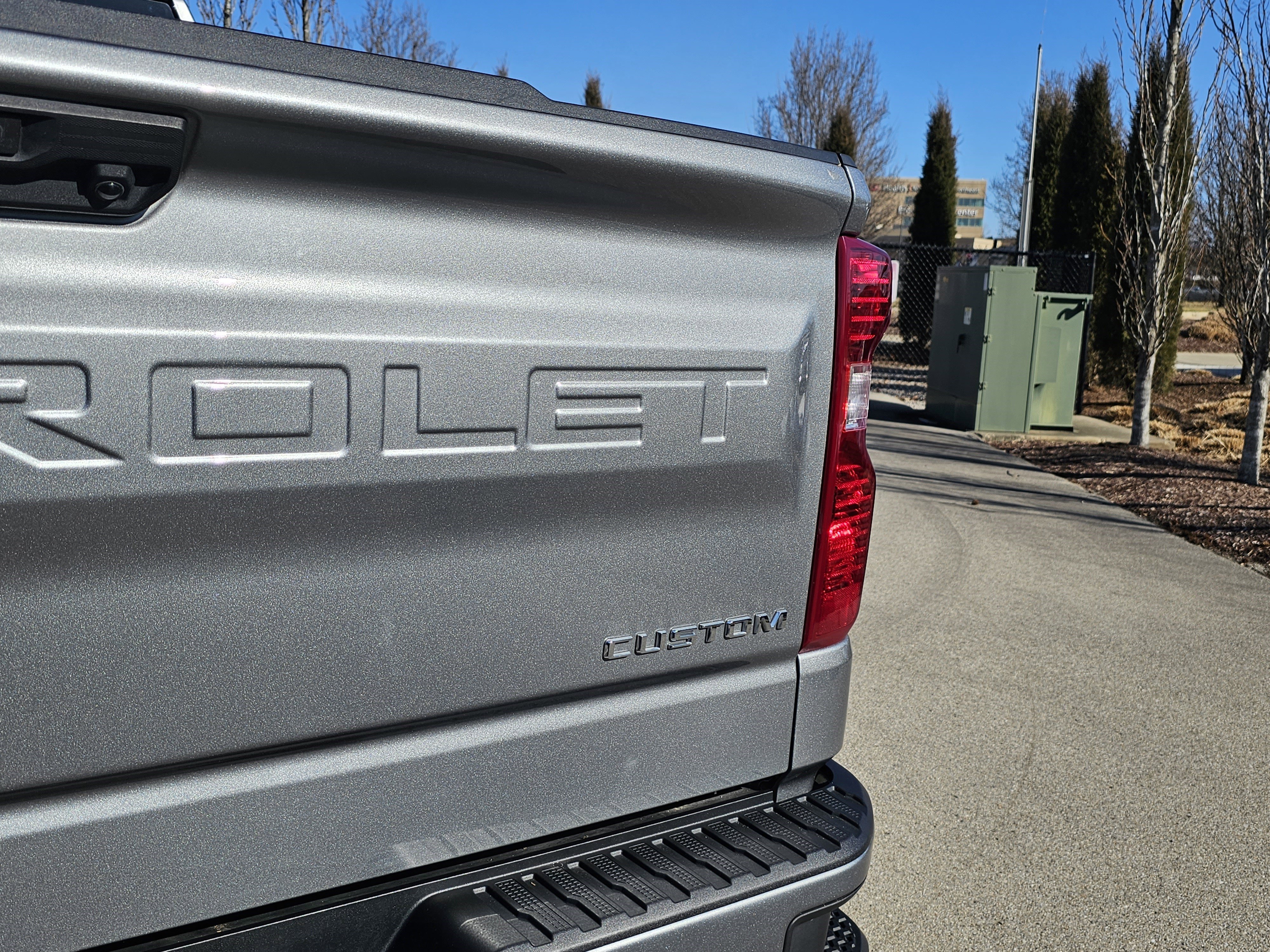 Used 2023 Chevrolet Silverado 1500 Custom image 28