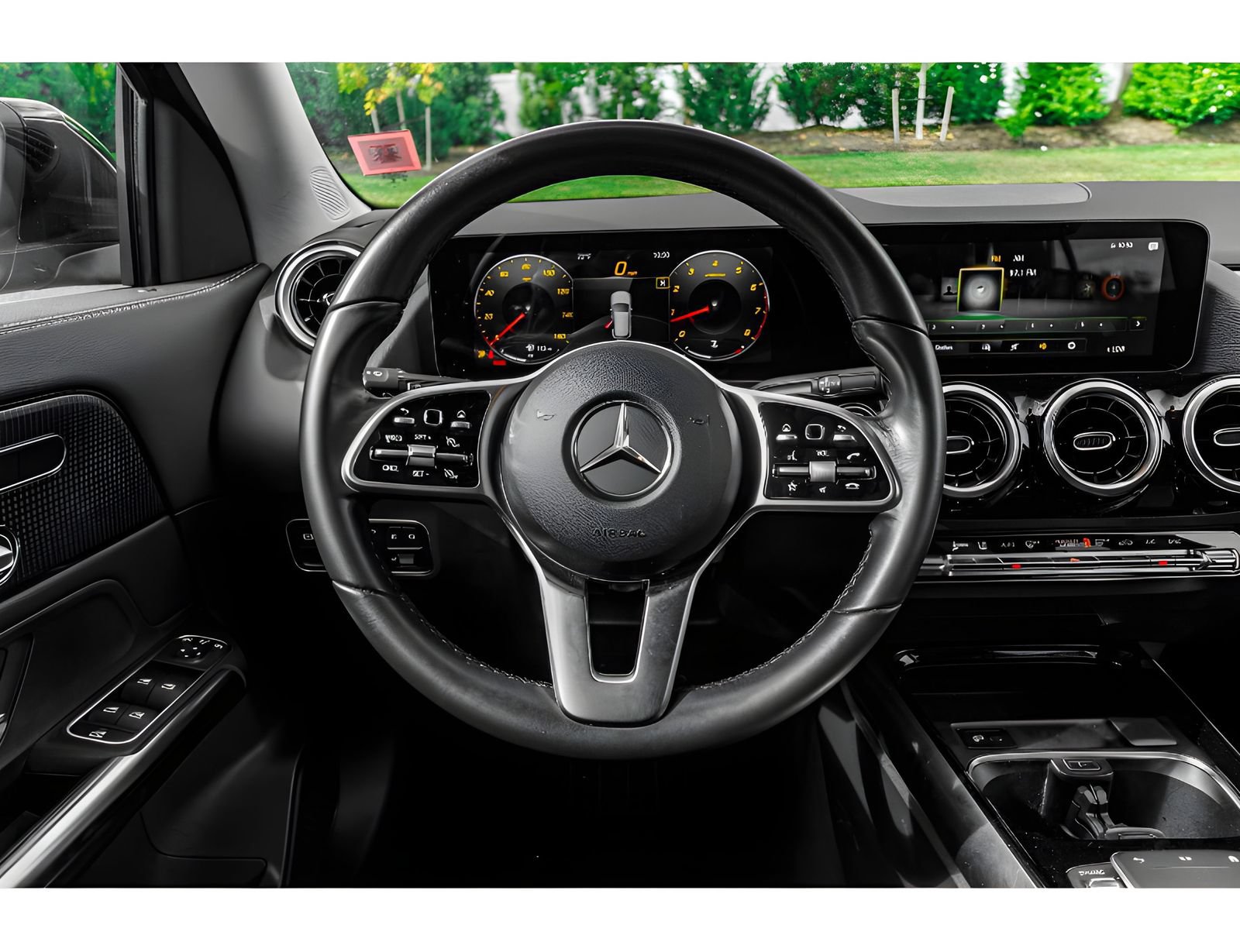 Used 2022 Mercedes-Benz GLA 250 4MATIC image 20