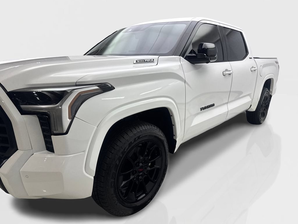 Used 2025 Toyota Tundra Limited w/ TRD Off-Road Package AWD/4WD image 11