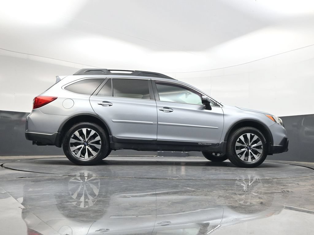 Used 2015 Subaru Outback 2.5i Limited w/ Protection Package #1 AWD/4WD image 34