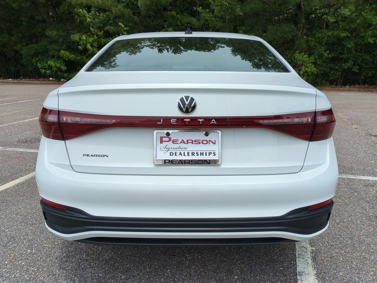 Used 2025 Volkswagen Jetta Sport FWD image 5