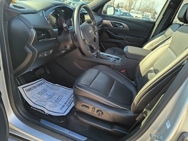 Used 2022 Chevrolet Traverse Premier image 11