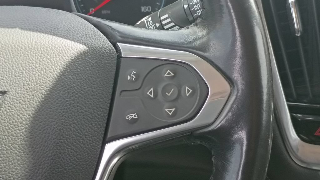 Used 2020 Chevrolet Traverse LT FWD image 29