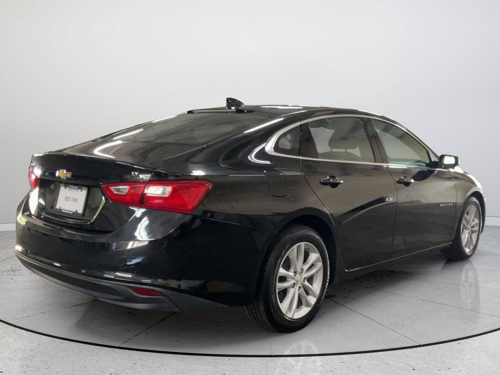 Certified 2017 Chevrolet Malibu LT FWD image 7