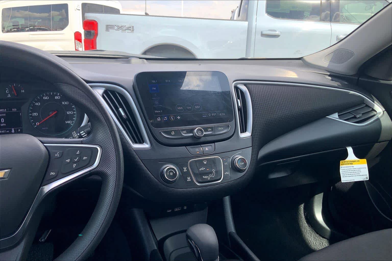 Used 2025 Chevrolet Malibu LS FWD image 7