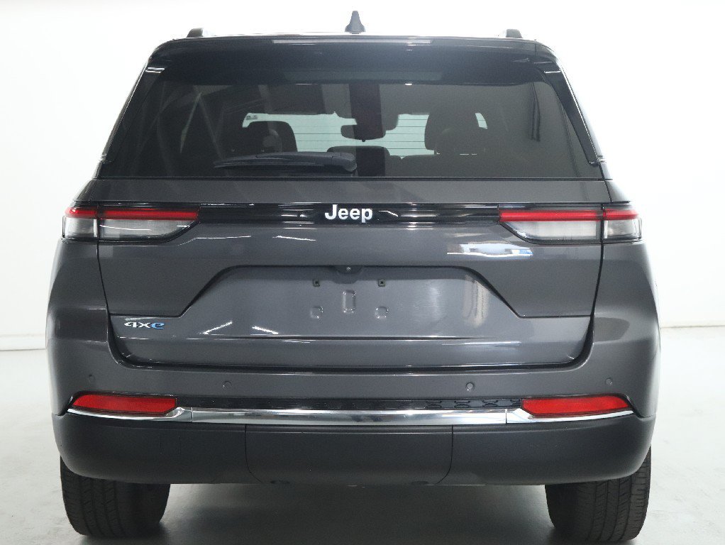 Used 2024 Jeep Grand Cherokee Limited 4xe AWD/4WD image 43