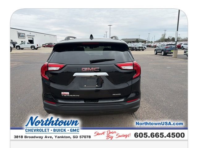 Used 2022 GMC Terrain SLE w/ Driver Convenience Package AWD/4WD image 10