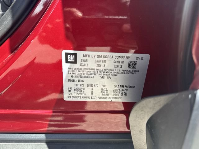 Used 2021 Buick Encore GX Essence w/ Experience Buick Package FWD image 33