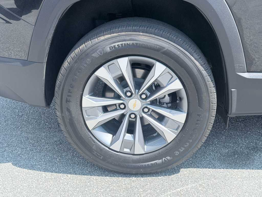 Used 2026 Chevrolet Equinox LT FWD image 31