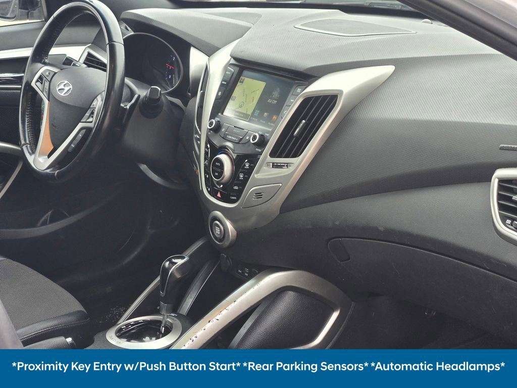 Used 2016 Hyundai Veloster Base w/ Option Group 03 image 11