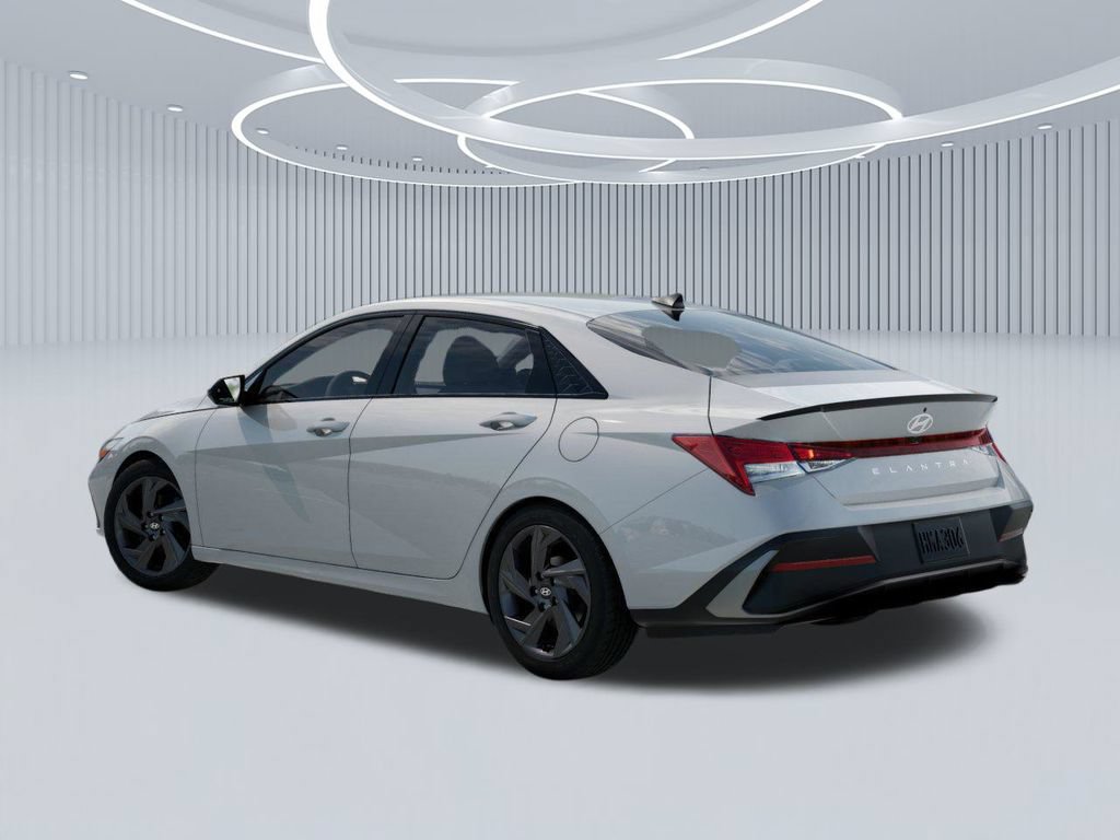 New 2026 Hyundai Elantra Sport FWD image 5
