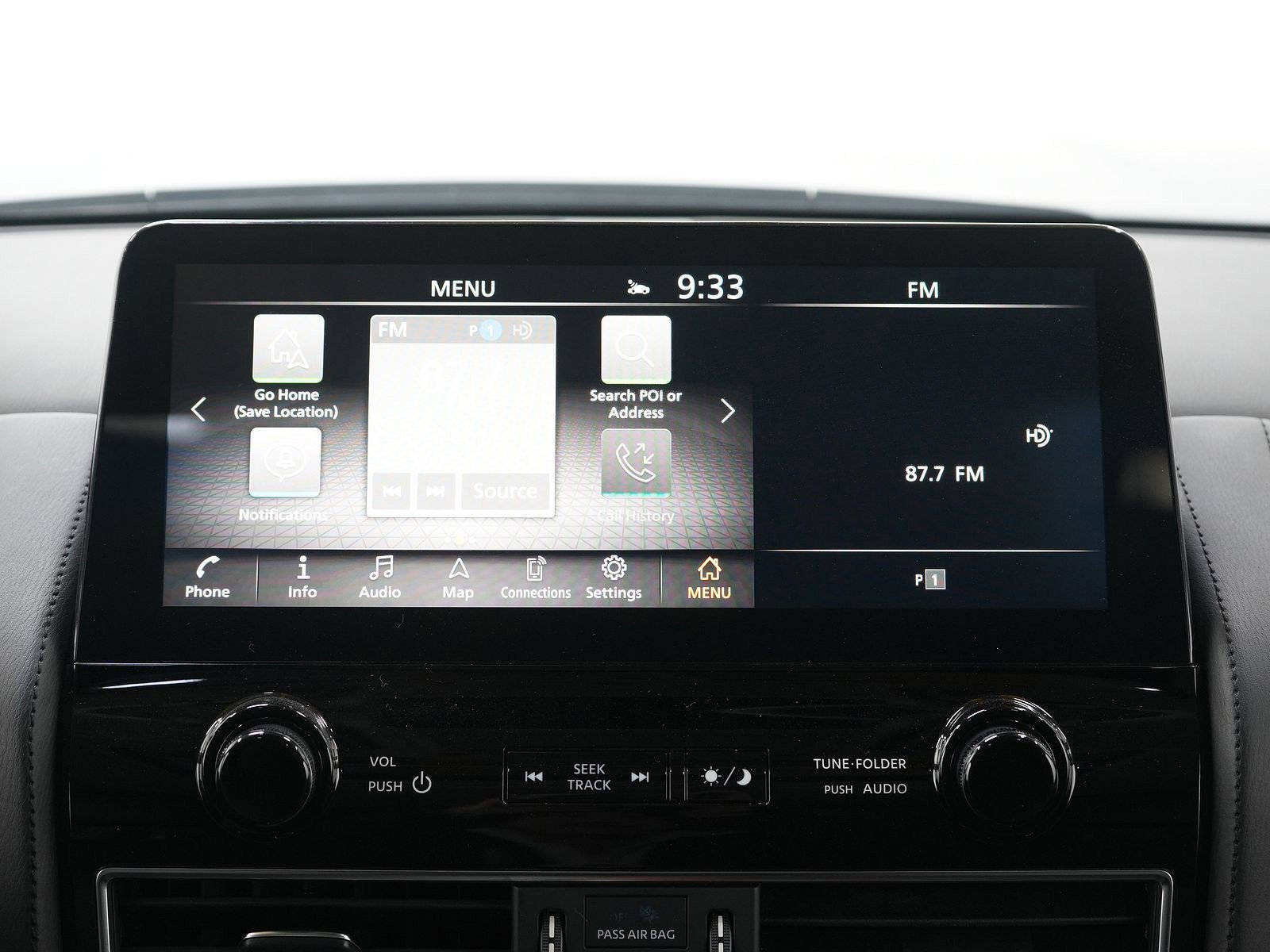 Used 2024 Nissan Armada SL image 18