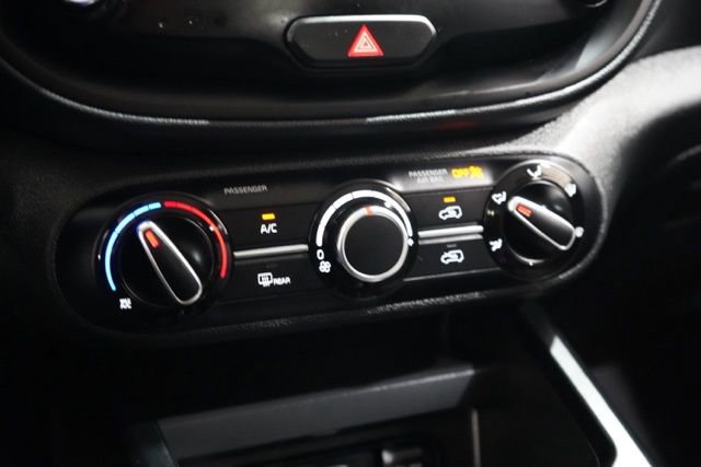 Used 2025 Kia Soul LX w/ LX Technology Package image 29