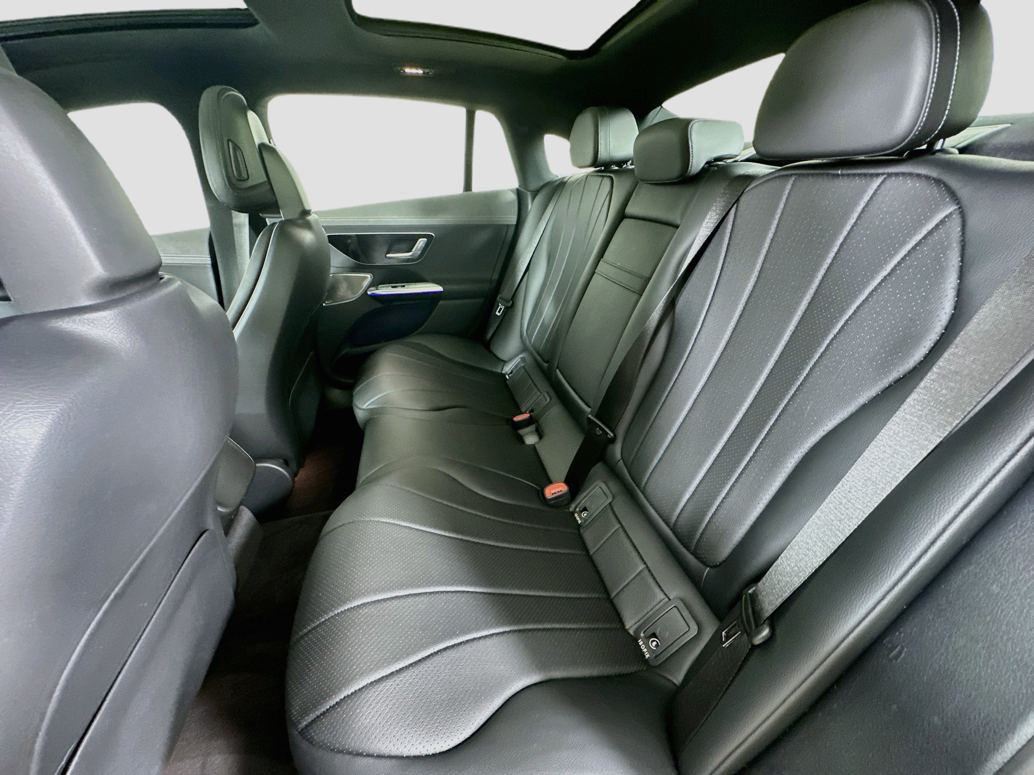 Certified 2024 Mercedes-Benz EQE 350+ 4MATIC Sedan w/ Driver Assistance Package image 31