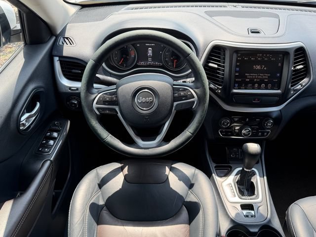 Used 2016 Jeep Cherokee Limited FWD image 16