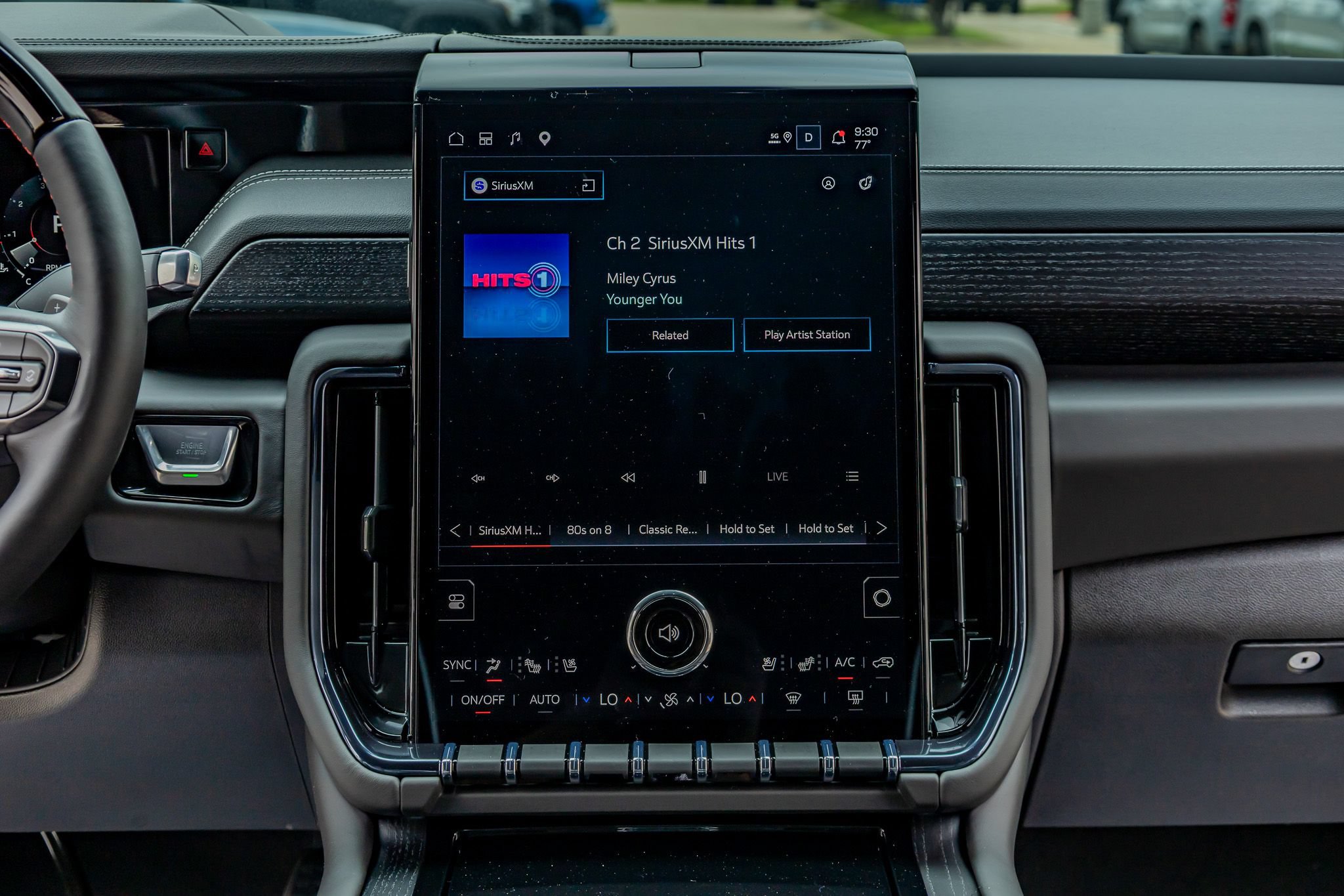 Used 2026 GMC Yukon AT4 Ultimate AWD/4WD image 25