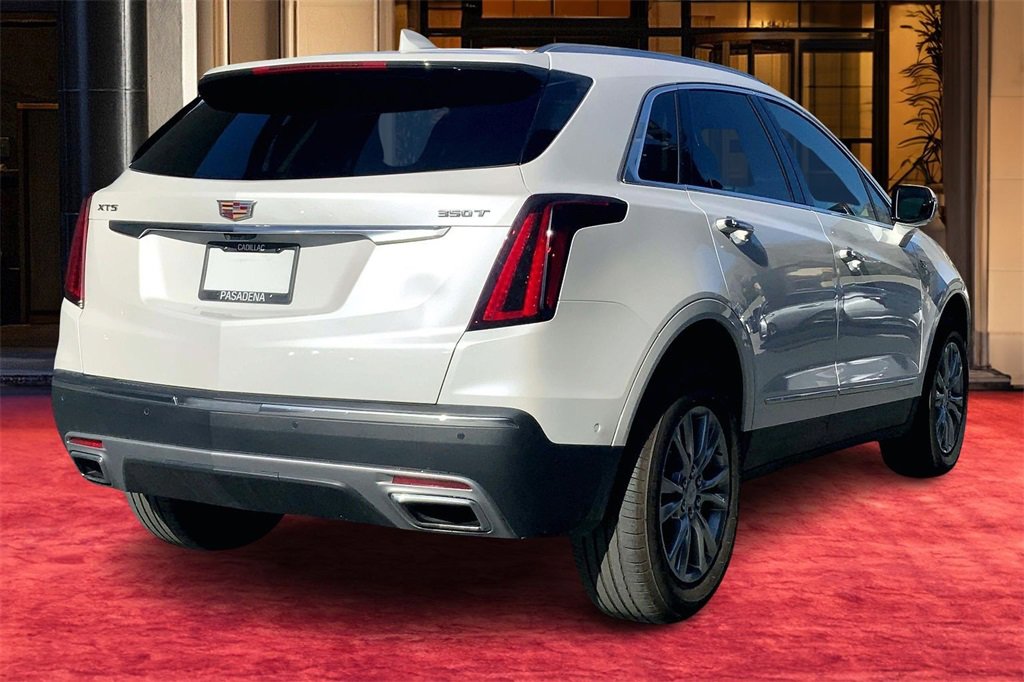 Certified 2023 Cadillac XT5 Premium Luxury w/ Technology Package image 6