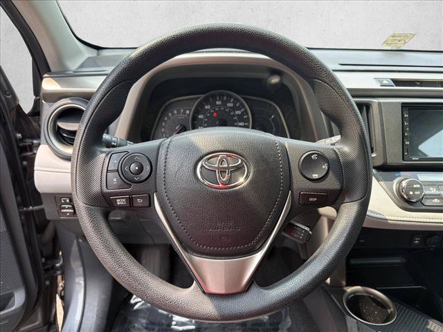 Used 2014 Toyota RAV4 XLE AWD/4WD image 14