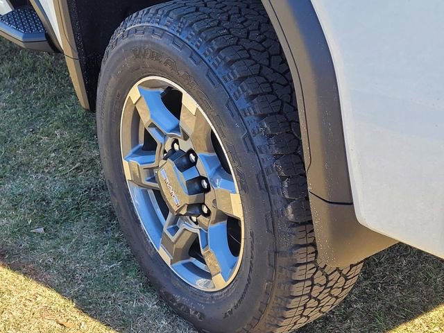 New 2026 GMC Sierra 2500 SLE w/ SLE Value Package; image 7