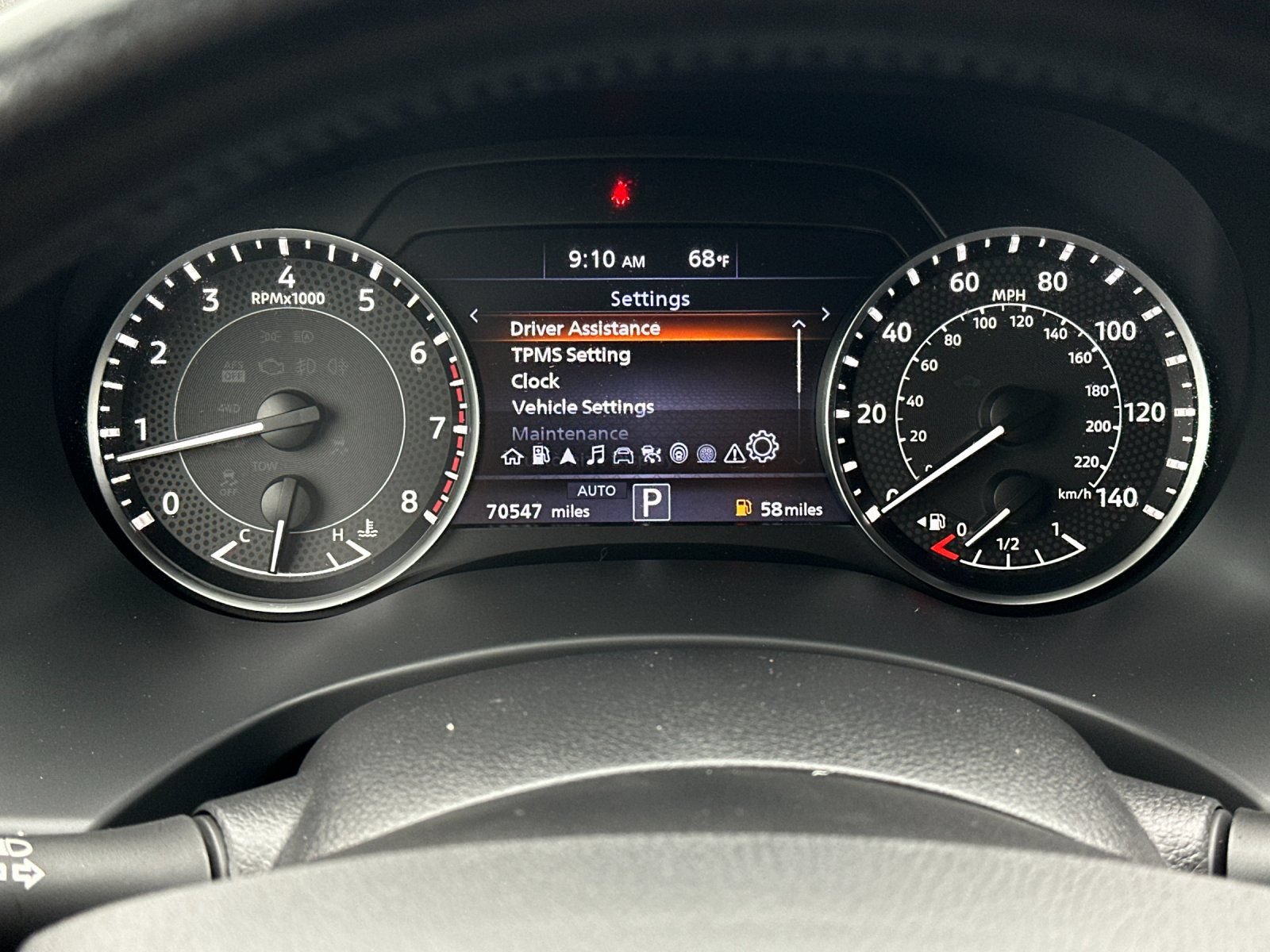 Used 2024 Nissan Armada SV AWD/4WD image 36