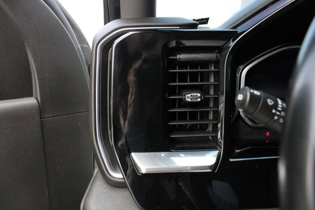Used 2024 Chevrolet Silverado 2500 LTZ AWD/4WD image 9