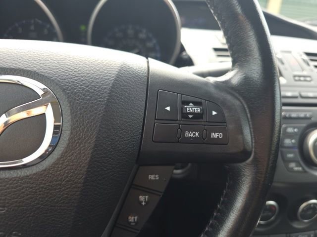 Used 2013 MAZDA MAZDA3 i Touring FWD image 22
