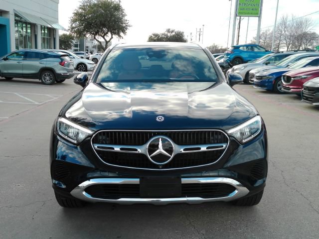 Used 2024 Mercedes-Benz GLC 300 w/ Driver Assistance Package image 2