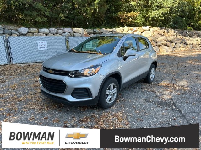 Used 2022 Chevrolet Trax LS w/ Tint and Cruise Package