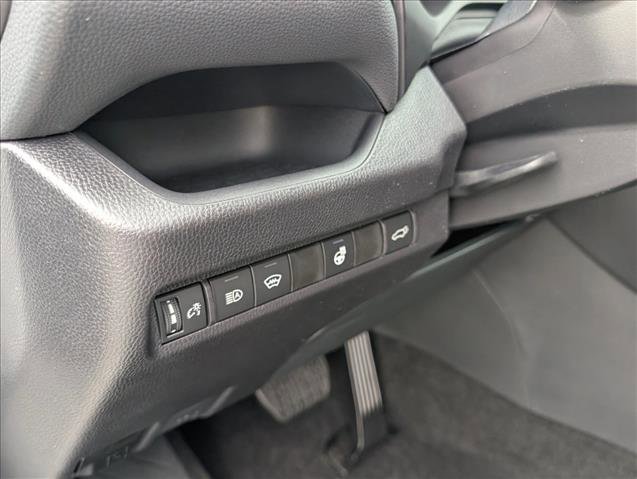 New 2025 Toyota RAV4 XLE image 18