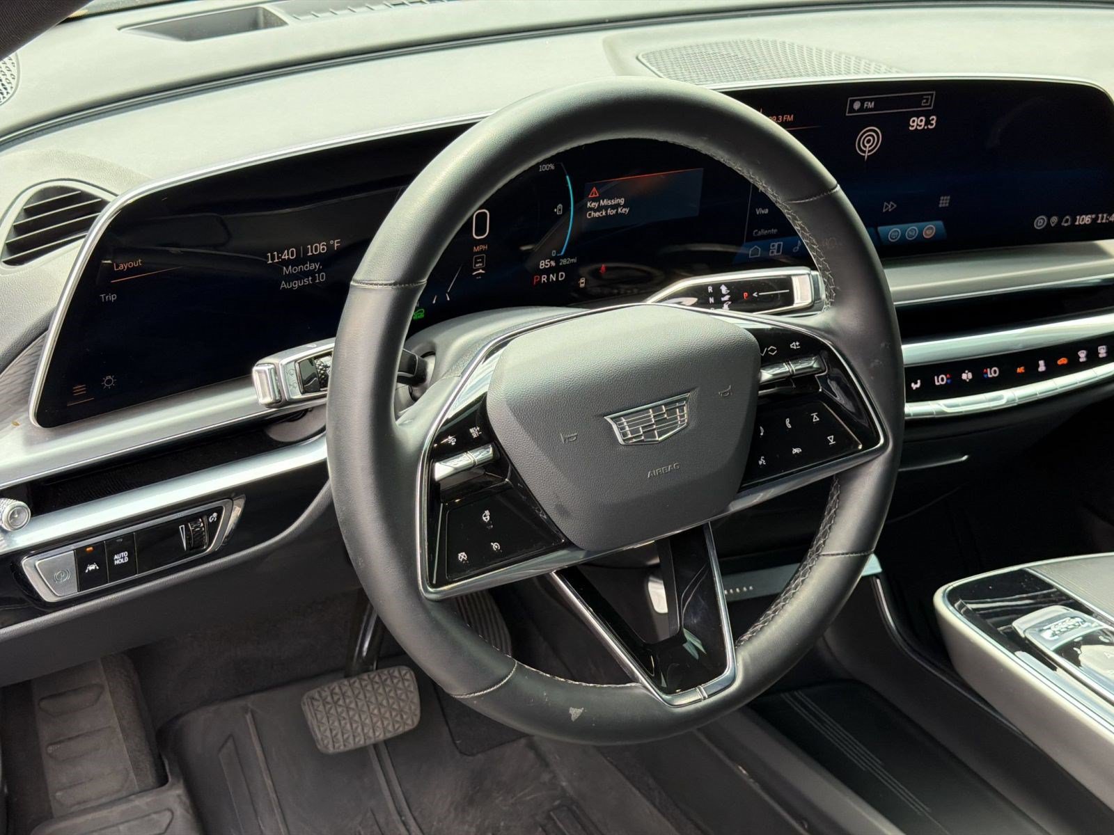 Certified 2024 Cadillac Lyriq Luxury AWD/4WD image 27