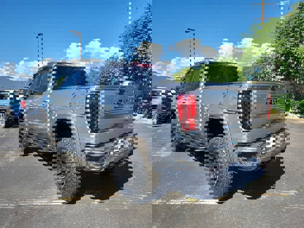 New 2025 GMC Sierra 1500 AT4 w/ AT4 Premium Package image 4