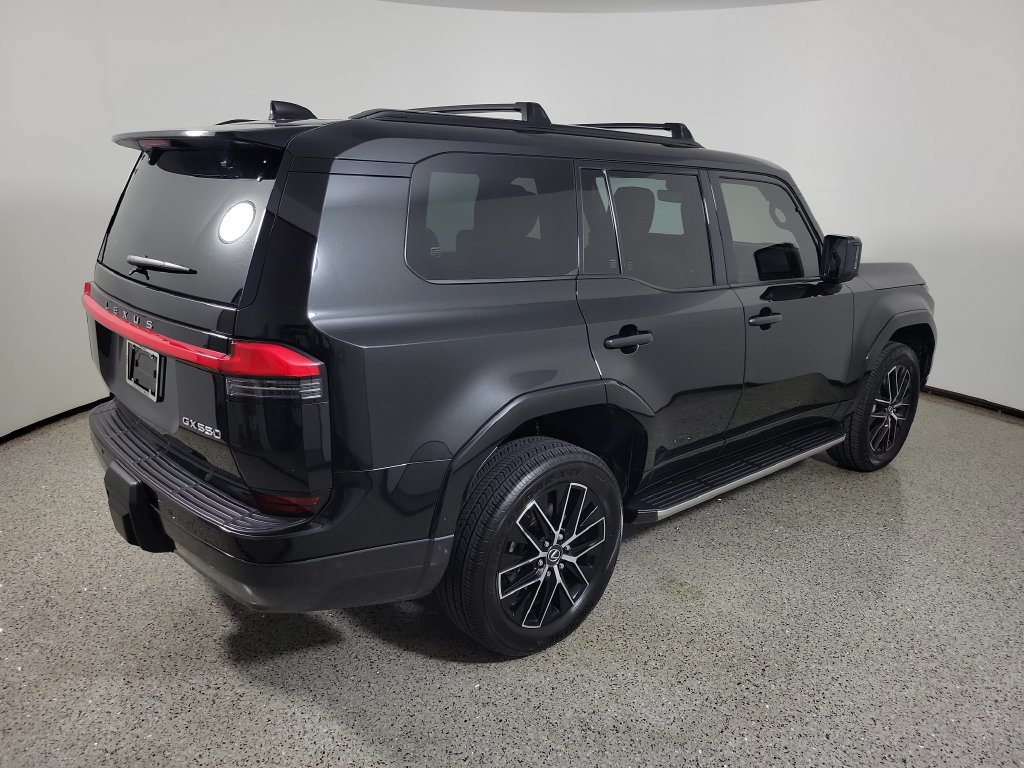 Used 2024 Lexus GX 550 w/ Accessory Package (Z1) AWD/4WD image 4