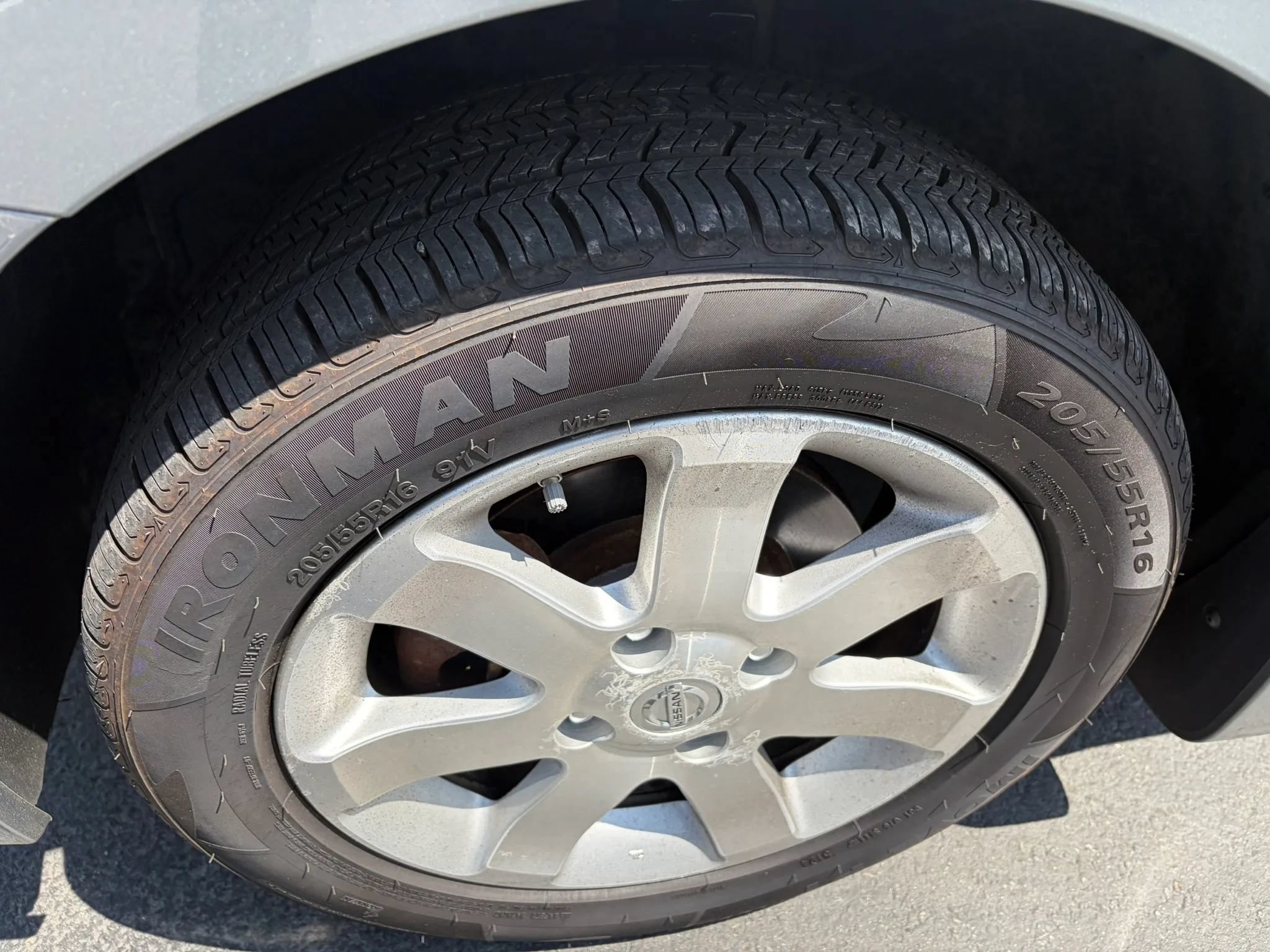 Used 2008 Nissan Sentra 2.0 S w/ Convenience Plus Pkg FWD image 9