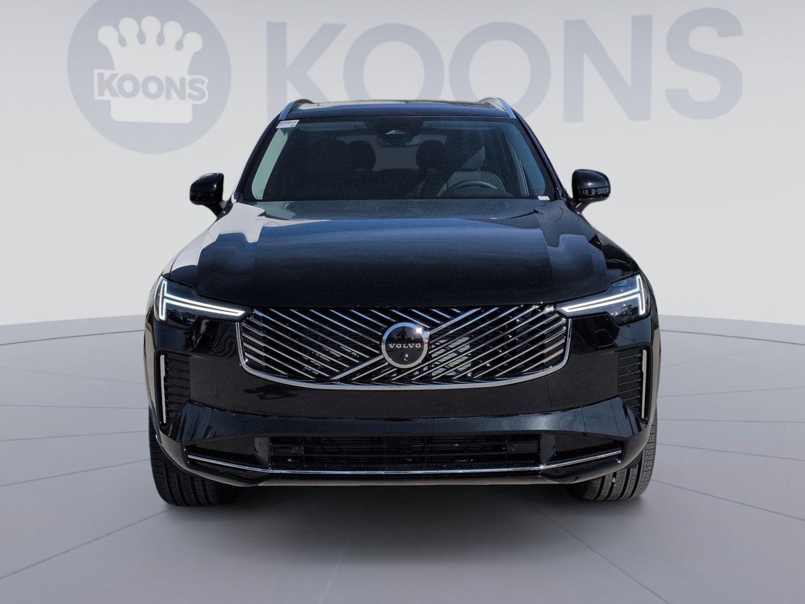 New 2026 Volvo XC90 B6 Plus w/ Protection Package Premier image 11