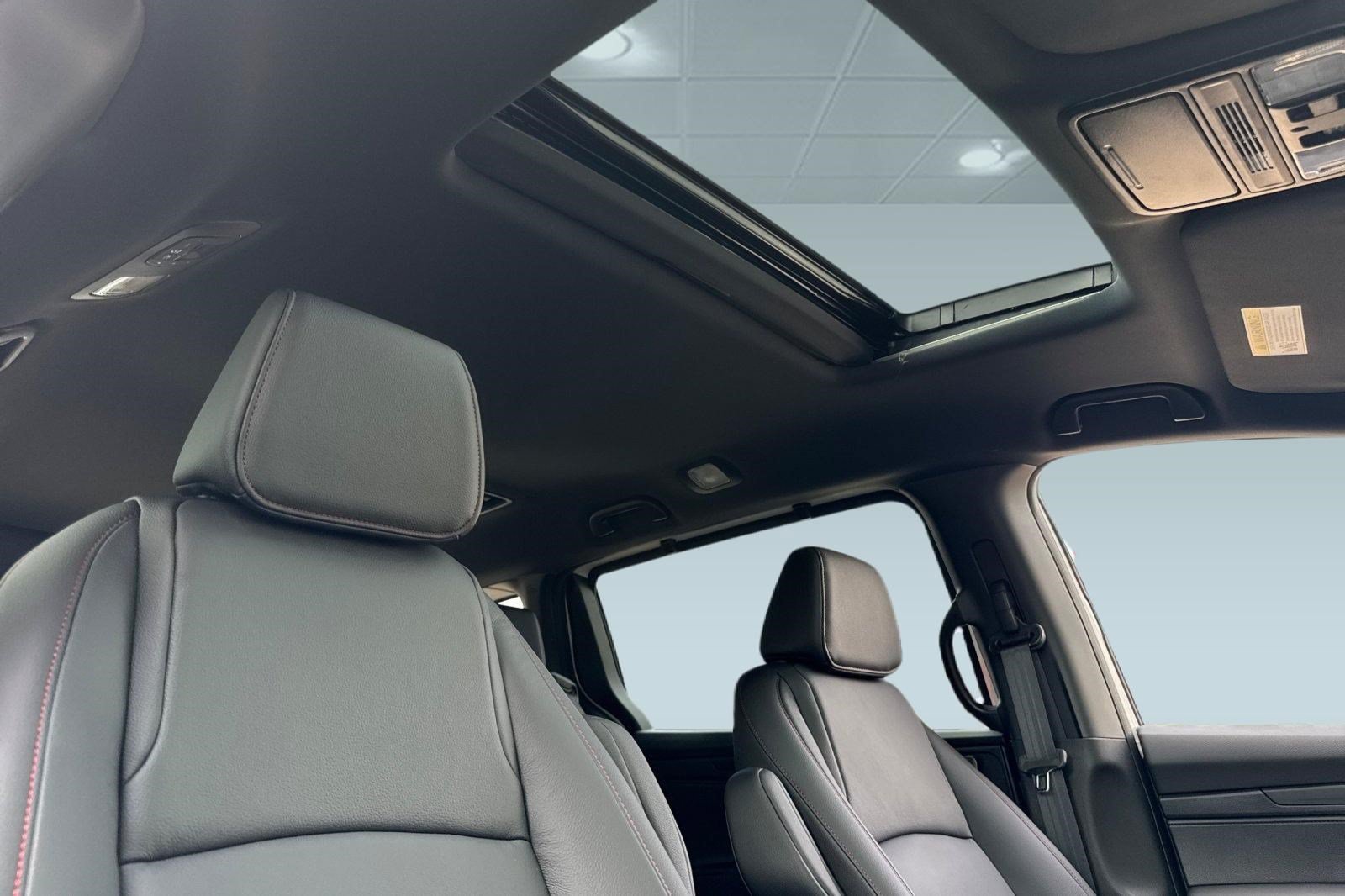 New 2026 Honda Odyssey Sport-L image 14