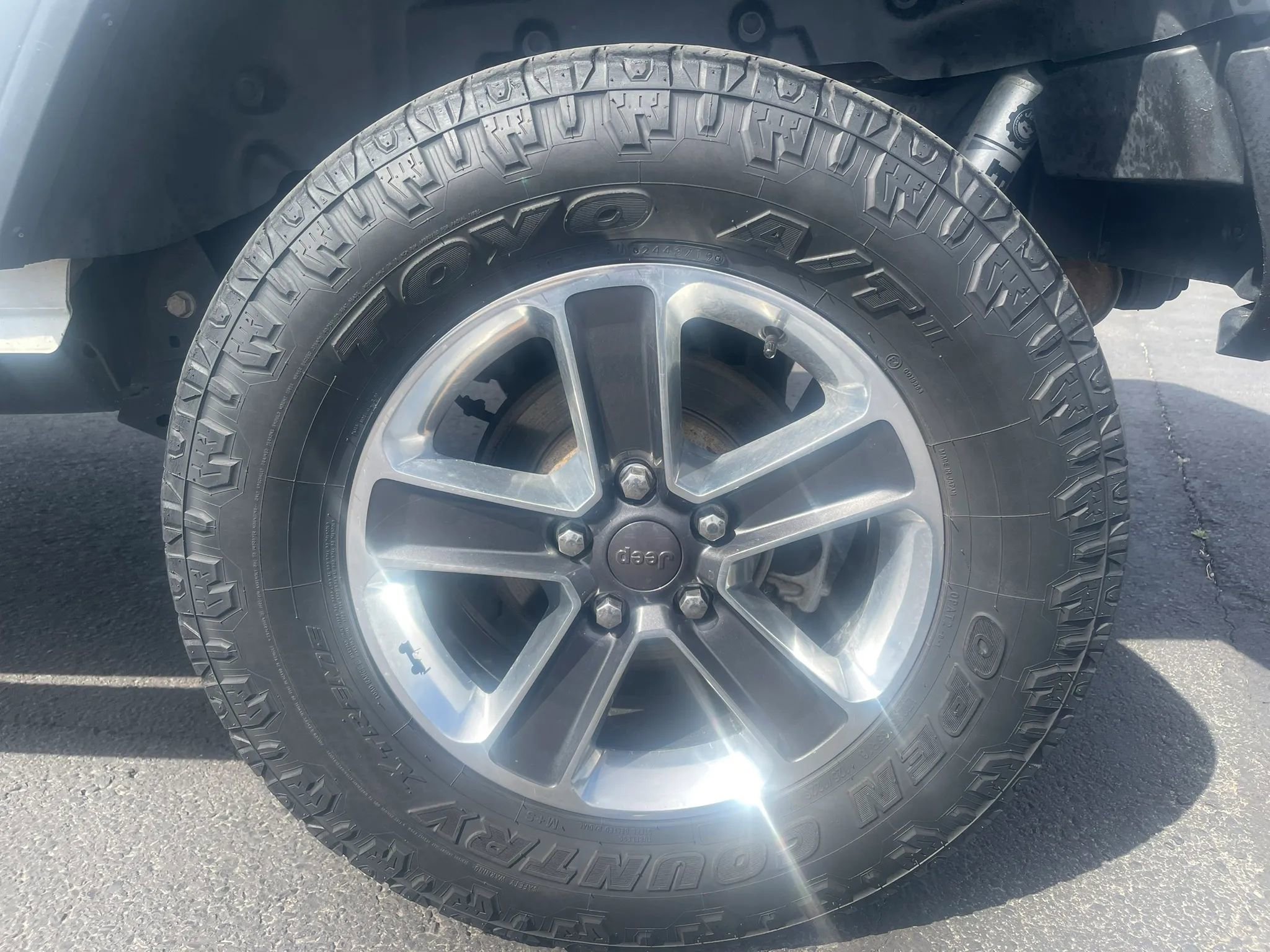 Used 2018 Jeep Wrangler Unlimited Sport S image 9