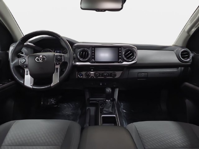 Certified 2023 Toyota Tacoma SR5 AWD/4WD image 9