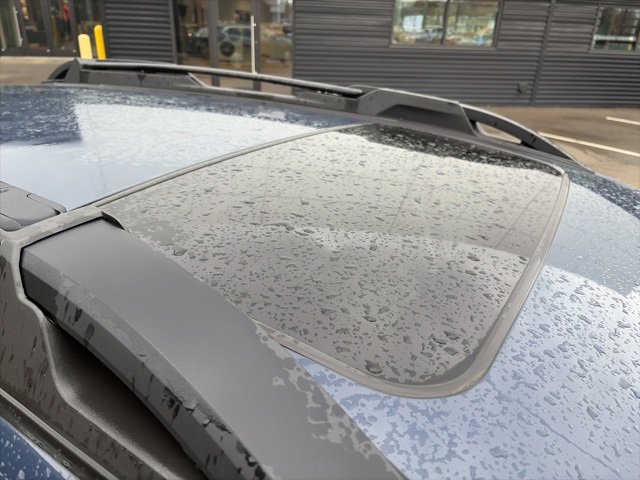 Used 2023 Subaru Outback Premium image 4