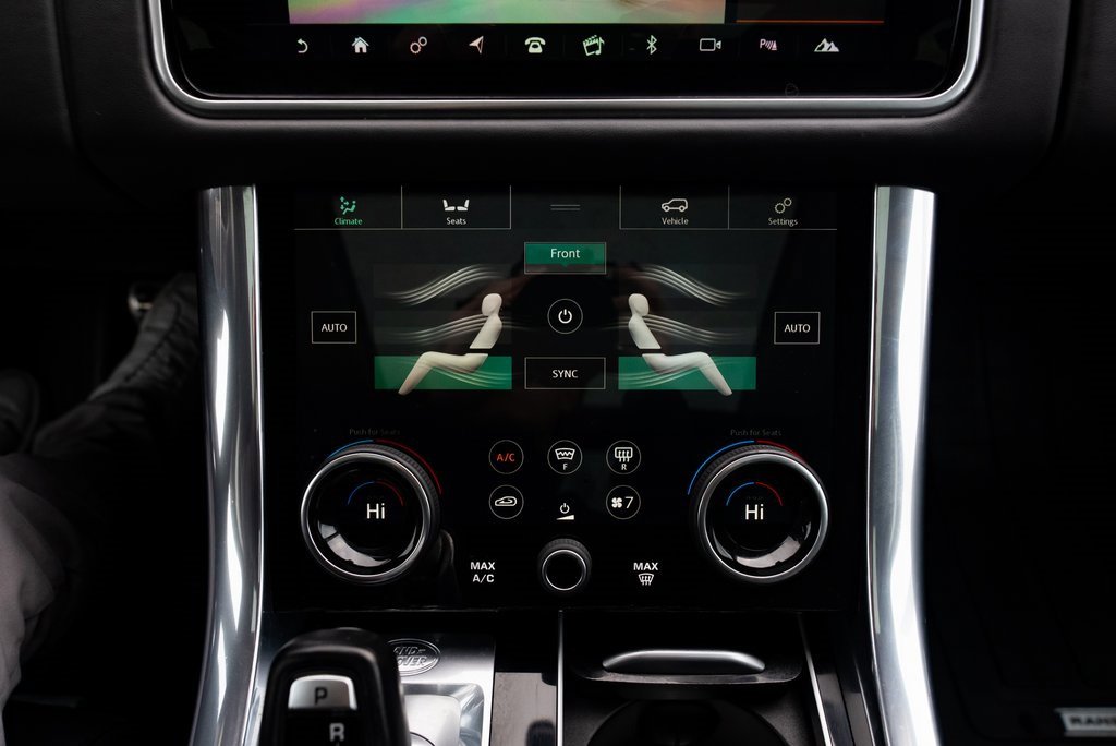 Used 2018 Land Rover Range Rover Sport HSE Dynamic image 15