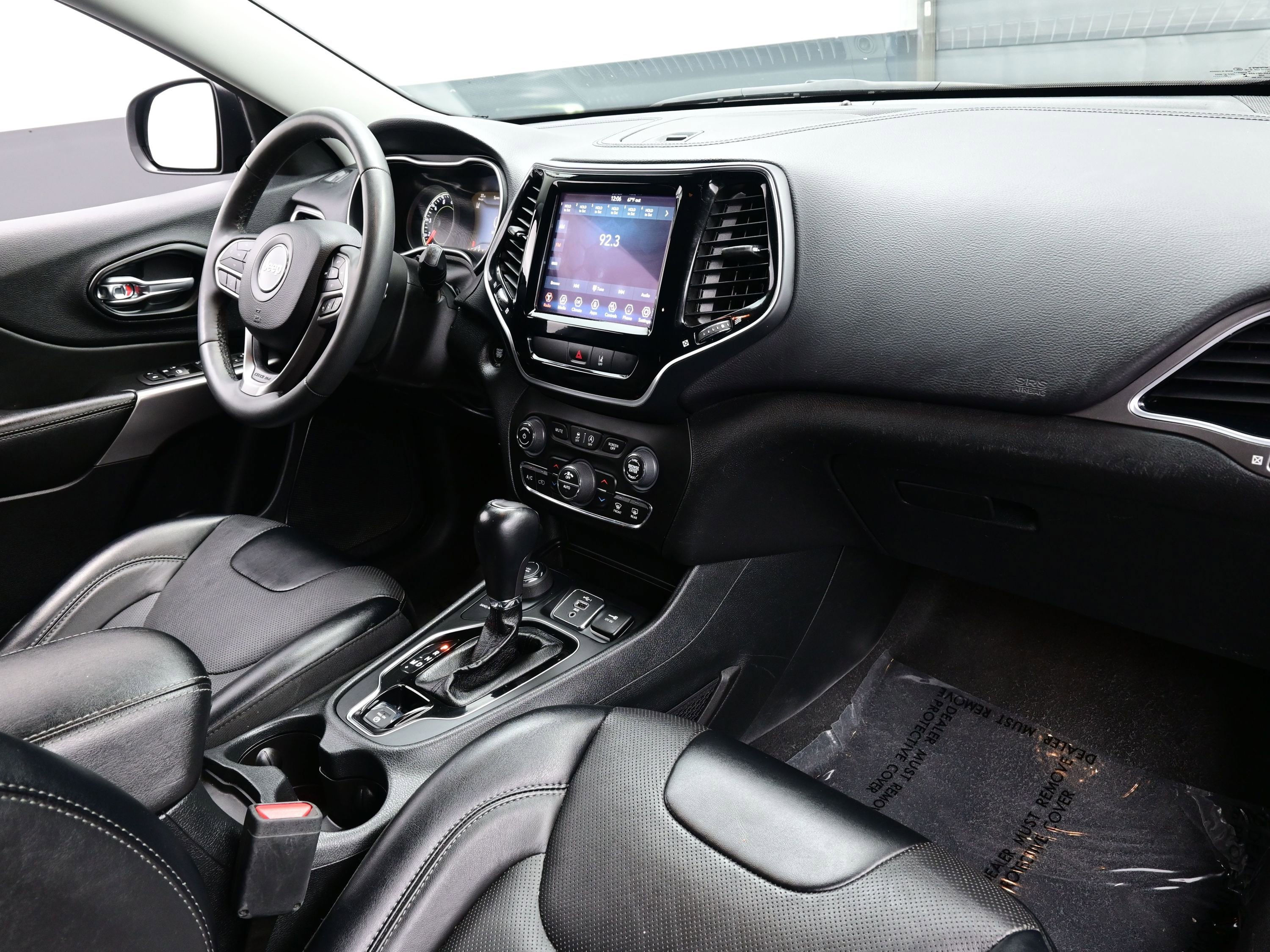 Used 2022 Jeep Cherokee Limited image 16