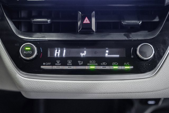 Used 2024 Toyota Corolla LE image 18