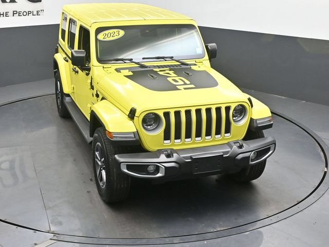 Used 2023 Jeep Wrangler Unlimited Sahara w/ LED Lighting Group AWD/4WD image 46