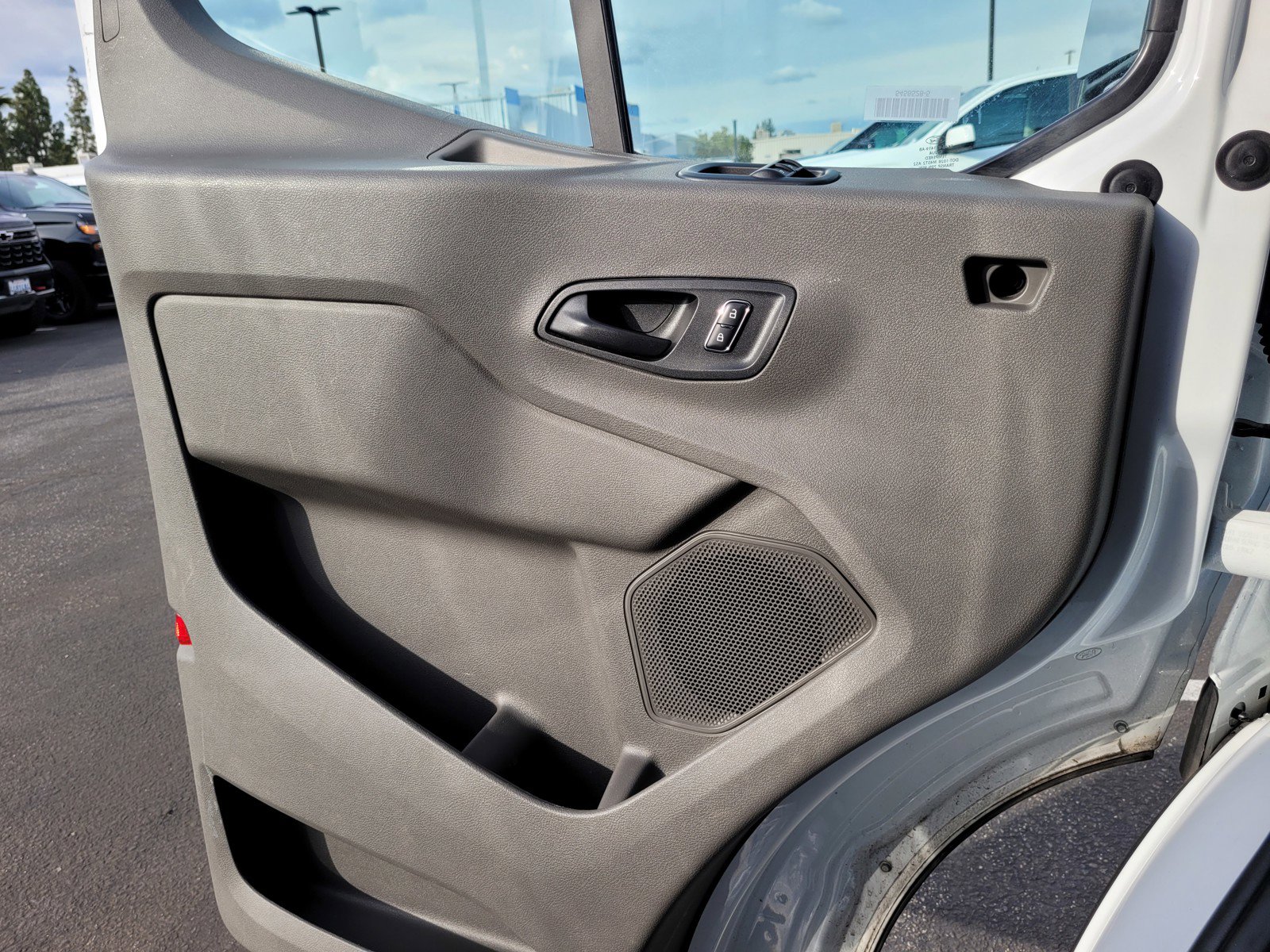 Used 2024 Ford Transit 350 XLT image 25