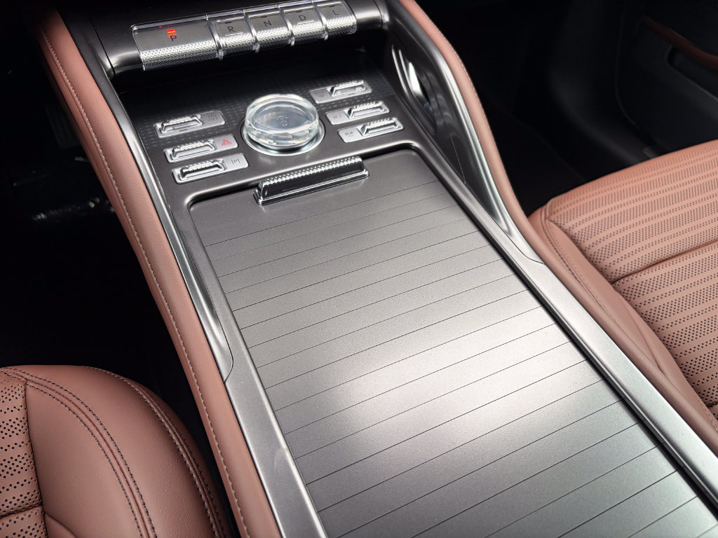 New 2026 Lincoln Nautilus Reserve w/ Jet Appearance Package AWD/4WD image 40