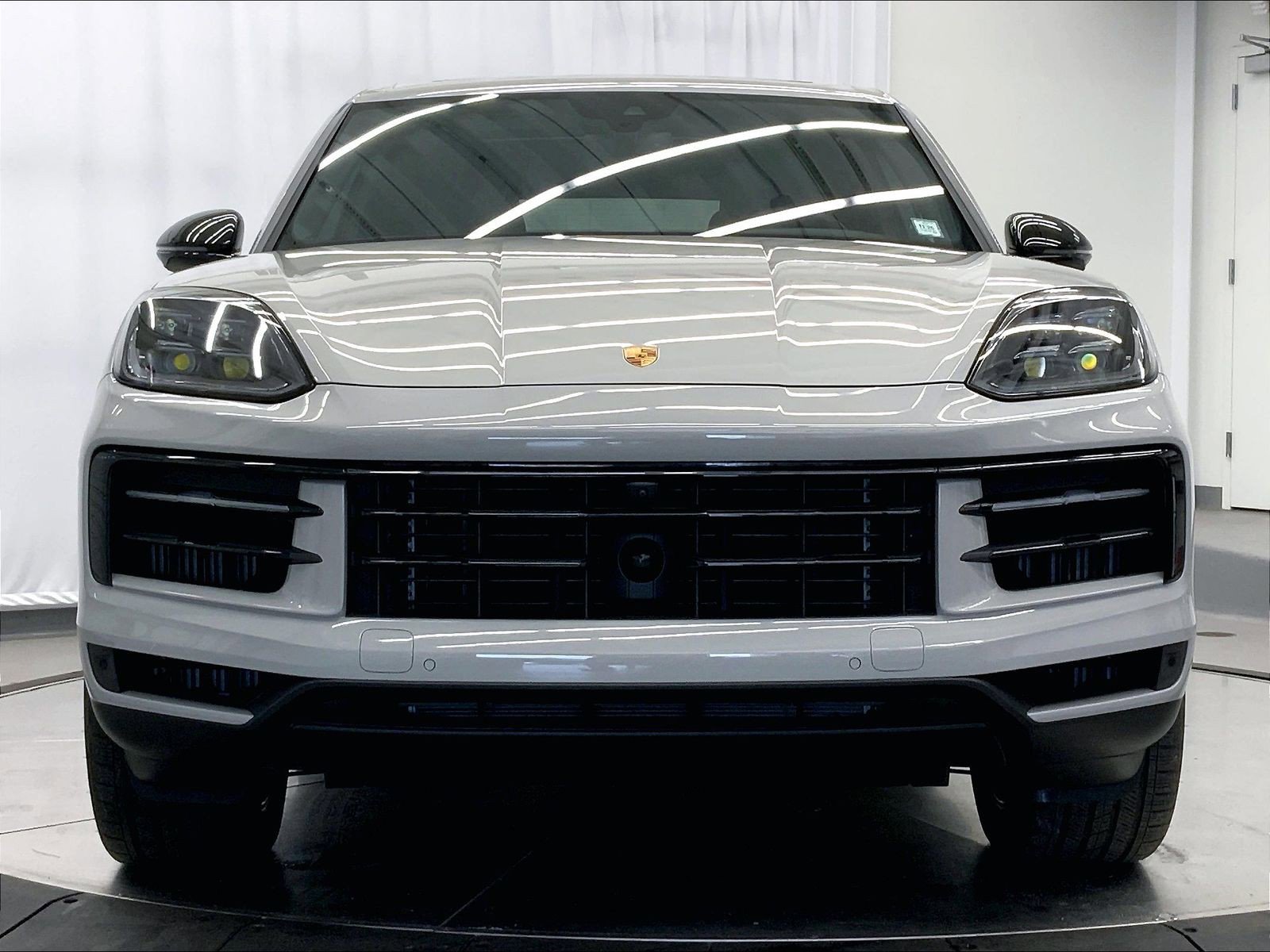 Certified 2024 Porsche Cayenne S AWD/4WD image 10