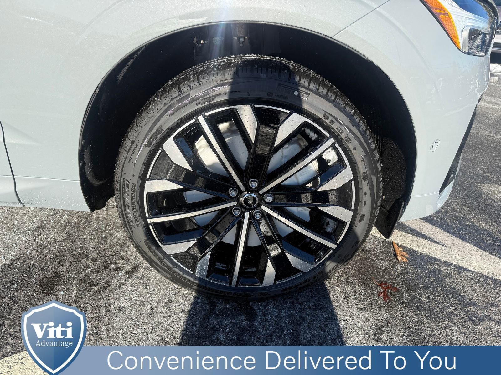 New 2026 Volvo XC60 T8 Ultra w/ Protection Package Premier image 10