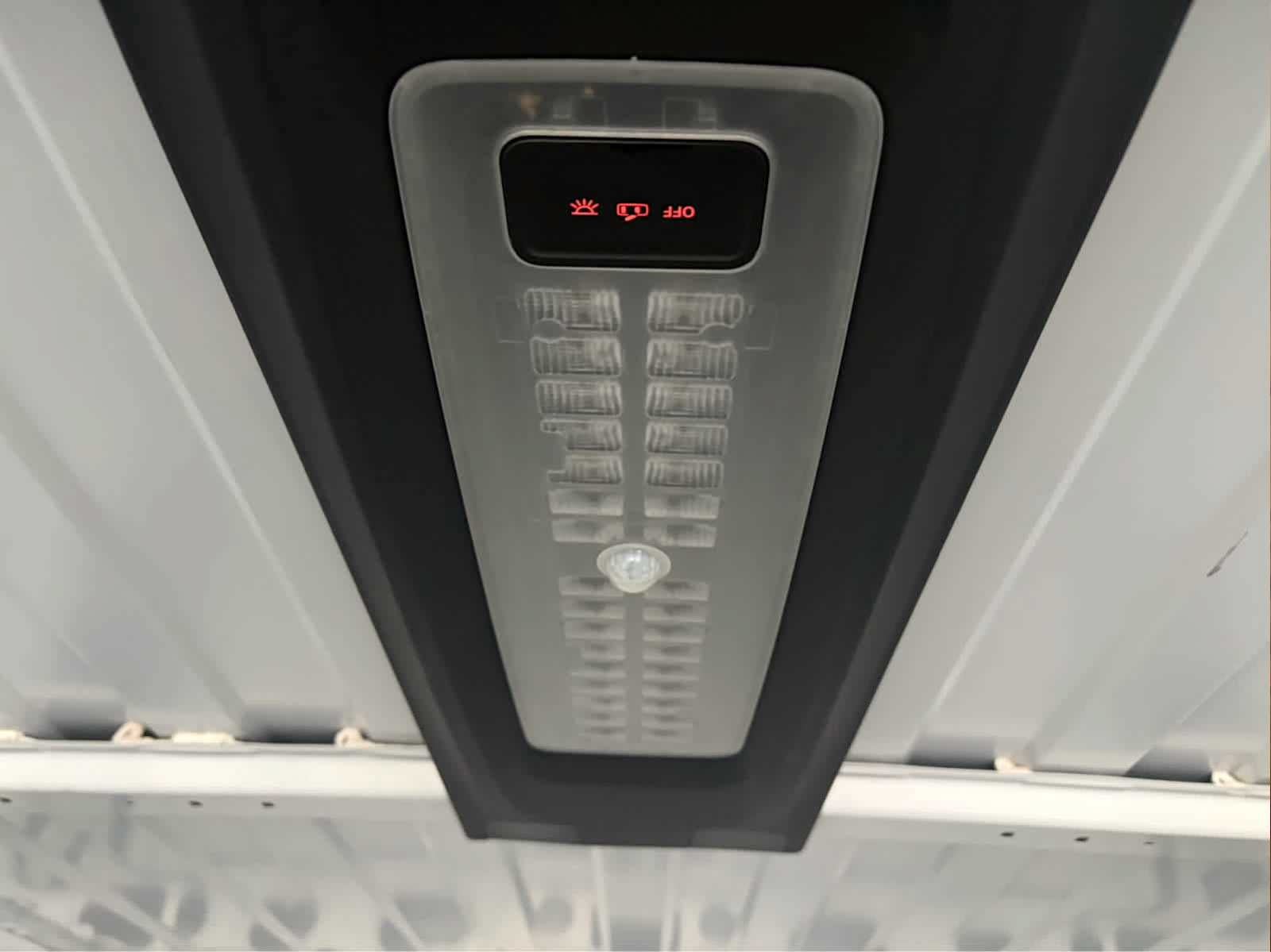 Used 2025 RAM ProMaster 2500 w/ Convenience Group FWD image 20