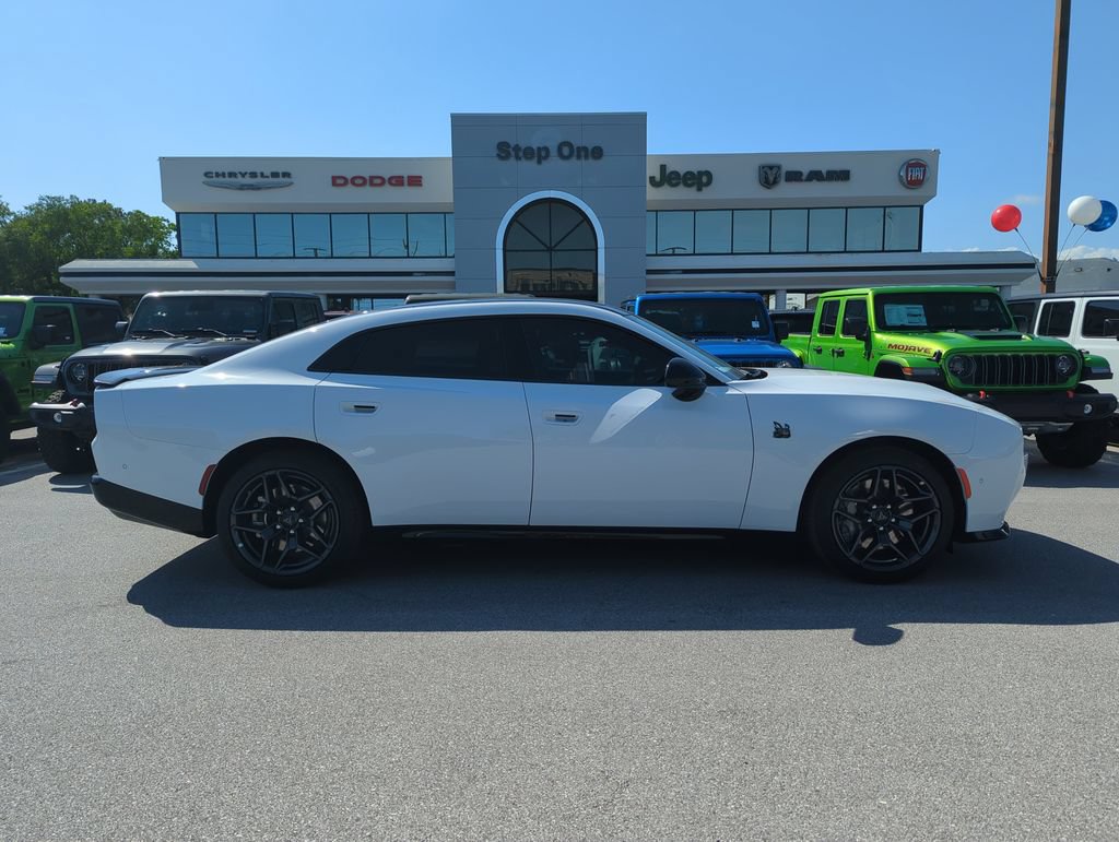 New 2026 Dodge Charger Scat Pack w/ Blacktop Package AWD/4WD image 8